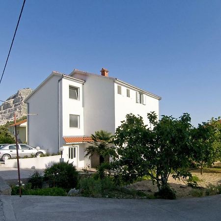 Apartment Mihanovic Žrnovnica エクステリア 写真